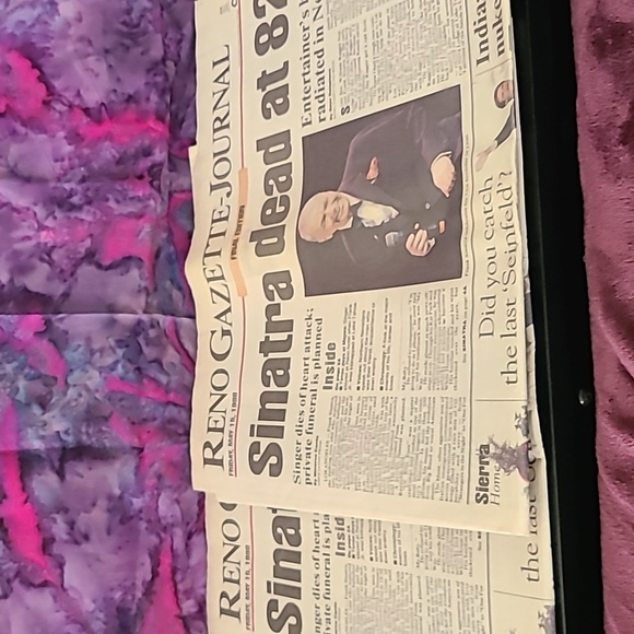 1998 Reno ( NV) & L.A. Times Headline Newspaper Singer Frank Sinatra Dead (4) - Picture 3 of 6